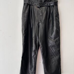 Abercrombie & Fitch Black Cropped Pants